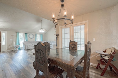 510 W Rollingwood St, Pinehurst, TX 77362 - photo 5