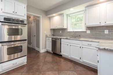 Beautifully updated kitchen with ss appliances.