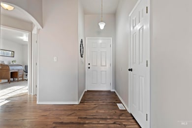 824 S Chestnut St, Nampa, ID 83686 - photo 6