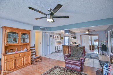 1049 Granada, Apache Junction (3 of 41)