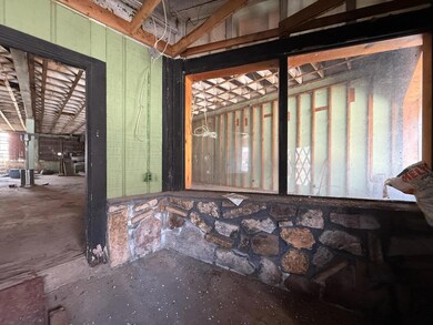 320 Main St, Mammoth Spring, AR 72554 - photo 7