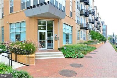 Silverton Condominiums, Silver Spring, MD 20910 - photo 2