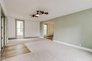 4-web-or-mls-2025 05 28 - 1157WHighSt-Li