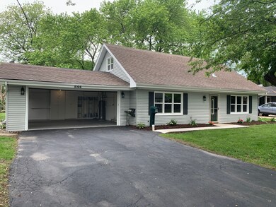 844 Sheldon Ave, Aurora, IL 60506 - photo 2