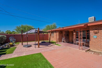 FRONY YARD