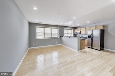 5045 Call Place SE unit 102, Washington, DC 20019 - photo 3