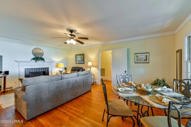 2004 Berkeley Cir-14