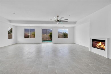 Great rm with Fireplace