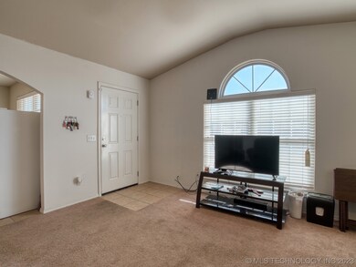 26137 E 89th Place S, Broken Arrow, OK 74014 - photo 5