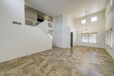 1640 W Gail Dr-5