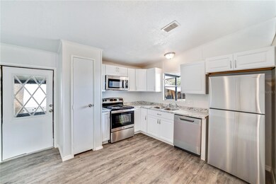 36047 Aster Ave, Zephyrhills, FL 33541 - photo 3