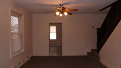 557 Ontario St, Bethlehem, PA 18015 - photo 3
