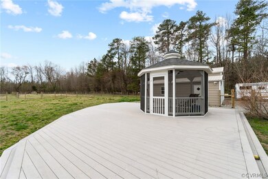 773 Shady Ln, Dunnsville, VA 22454 - photo 7