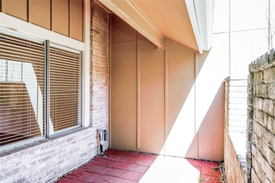 11677 Village Place Dr unit 255, Houston, TX 77077 - photo 4