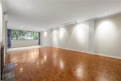 Peachtree Andrews Condominiums unit C404, Atlanta, GA 30305 - photo 4