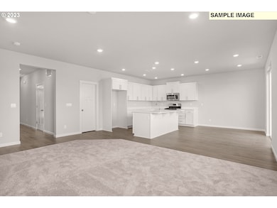 2073 SE Osprey Ave, Gresham, OR 97080 - photo 3