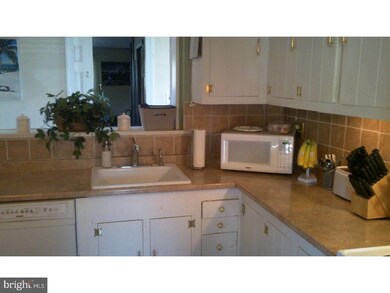 1809 Wayne Dr, Norristown, PA 19403 - photo 6