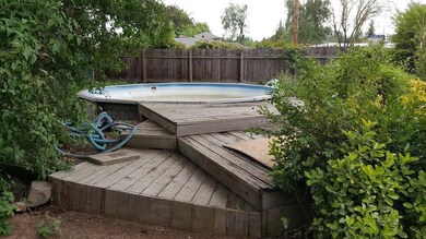 2445 E McAndrews Rd, Medford, OR 97504 - photo 6