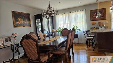 17 Sterling Ct, Perth Amboy, NJ 08861 - photo 4