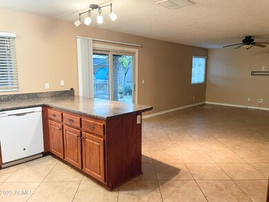 451 W Ranch Rd, Chandler, AZ 85225 - photo 5