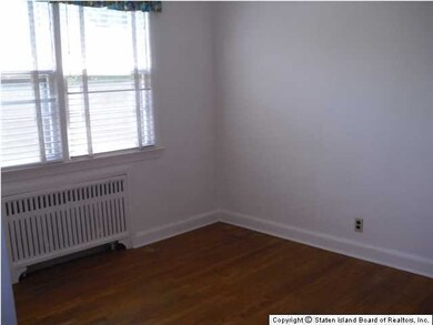 15 Labau Ave, Staten Island, NY 10301 - photo 4
