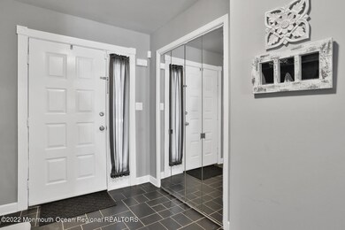 131 Lexington Cir, Matawan, NJ 07747 - photo 7