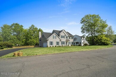 719 Sachem Cir, Slingerlands, NY 12159 - photo 3