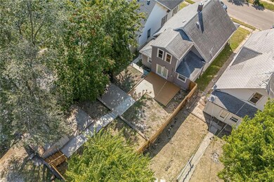 1207 S 23rd St, Saint Joseph, MO 64507 - photo 4