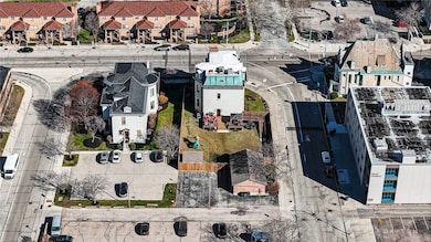 208 W Monument Ave, Dayton, OH 45402 - photo 4