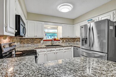 370 High Country Rd, Sherman, TX 75092 - photo 3