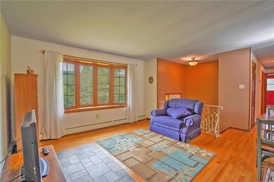 12 Chain Cir, New Ringgold, PA 17960 - photo 6