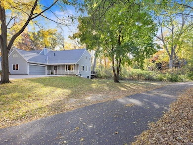 4308 Woods Way, Minnetonka, MN 55345 - photo 2