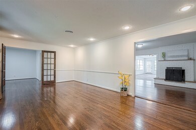 New light and bright interior paint throughout