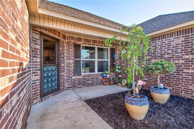 949 Ethan James St, Elkins, AR 72727 - photo 4