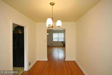 19 Sorrento Ave, Baltimore, MD 21229 - photo 2