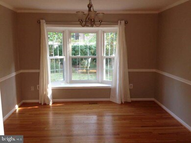 304 Tramore Ct, Sterling, VA 20164 - photo 3