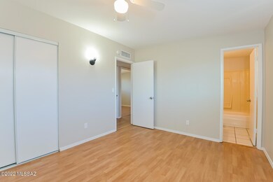 022-photo-primary-bedroom-11796969