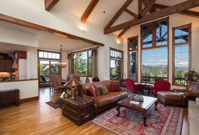 663_settlers_loop_interior_living_b