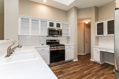 813 Dayspring Dr, Denton, TX 76210 - photo 6