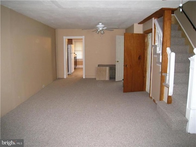 161 Green Ln, Philadelphia, PA 19127 - photo 3