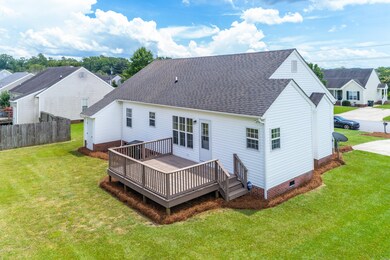 677 Ashley Meadows Dr, Winterville, NC 28590 - photo 2