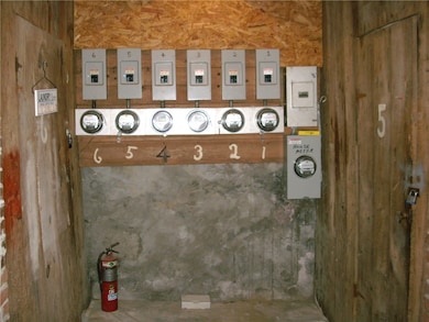 30 Potter Ave, West Warwick, RI 02893 - photo 2