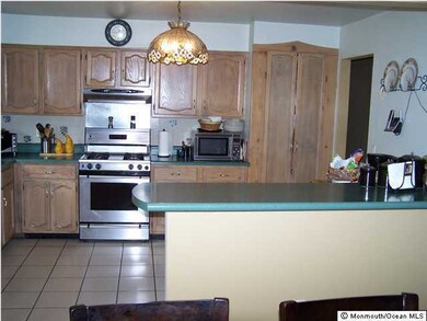 4 Cherry Ln, Howell, NJ 07731 - photo 2