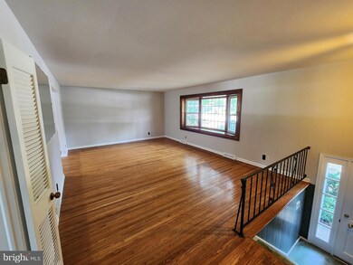 68 S Forge Manor Dr, Phoenixville, PA 19460 - photo 7