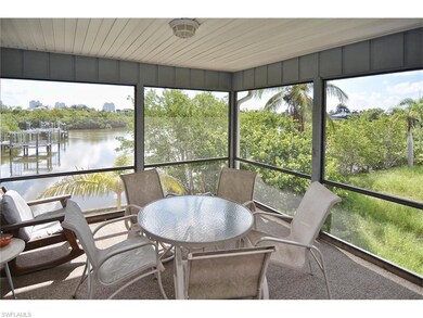 Pelican View 1- Porch