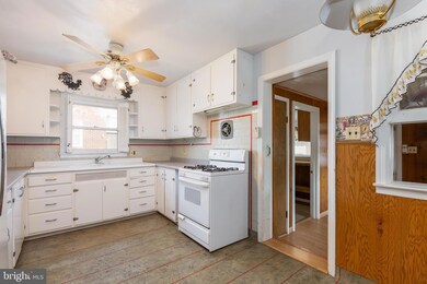 4211 Baum Place, Temple, PA 19560 - photo 5