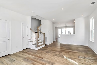 7118 Westrow Ave, Charlotte, NC 28278 - photo 3