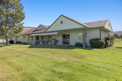 3414 Shield Crest Dr, Klamath Falls, OR 97603 - photo 6