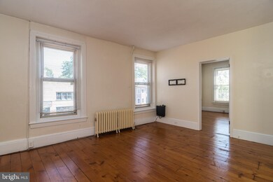 68 S Main St unit 2F, Doylestown, PA 18901 - photo 2