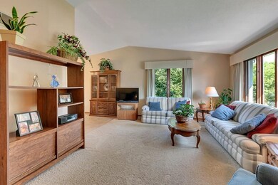 06 Vaulted ceilings
